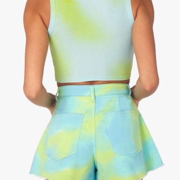 WeWoreWhat Flare Bell Short in Tie Dye. Size 30. NWT! - Picture 5 of 8